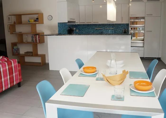 Bella Vista 1 דירה *
